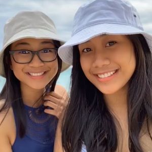 Meet your Posher, Bella & Chalize